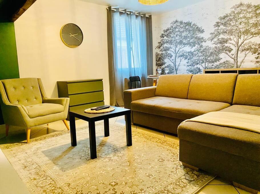 Le Cellier Saint Vincent Apartment Damery  Bagian luar foto